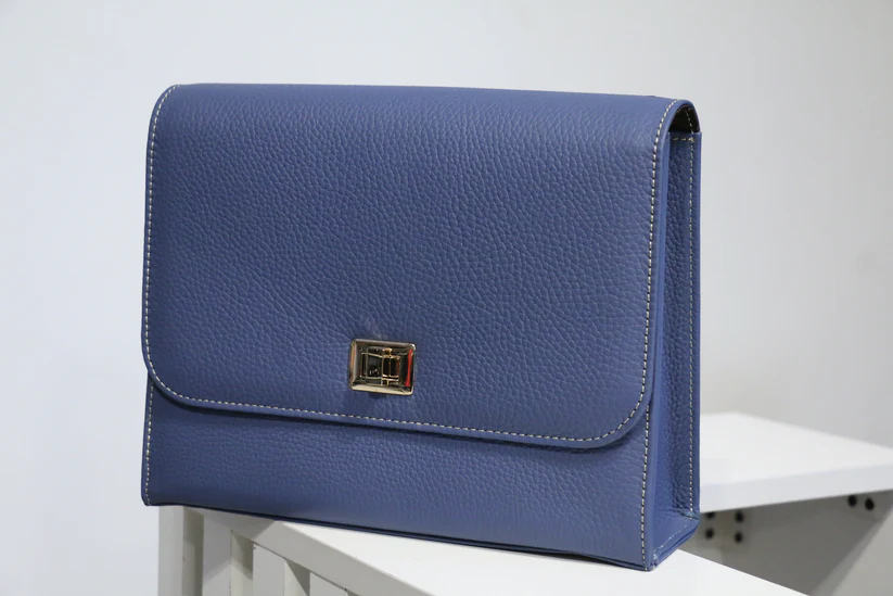 IMG_0319 Stylish Women’s Cow Leather Handbag-Blue color - Image 1