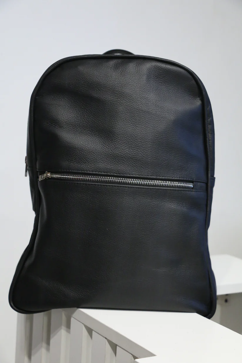IMG_0369 Classic Black Cow Leather Backpack - Image 1