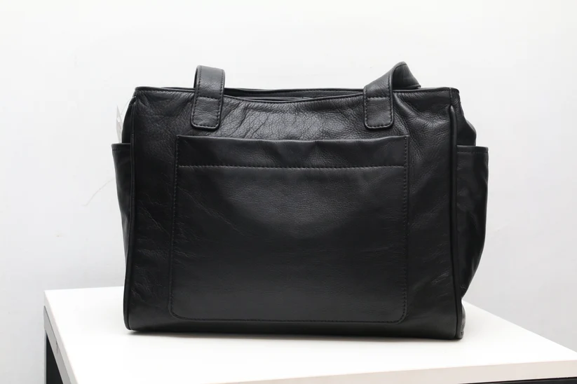 WhatsAppImage2025-07-25at6.49.33AM Midnight Grace Tote – Black Leather Women’s Handbag - Image 1
